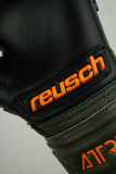 Reusch Attrakt Freegel Silver Junior 5372035 5555 green grey 4